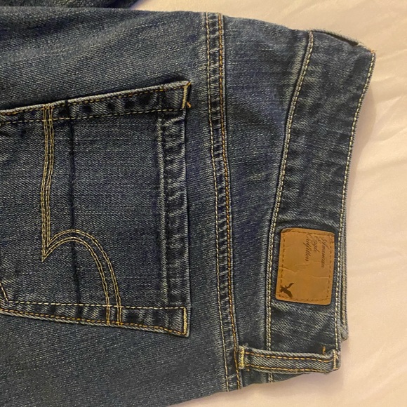 American Eagle Jeans - Picture 2 of 4